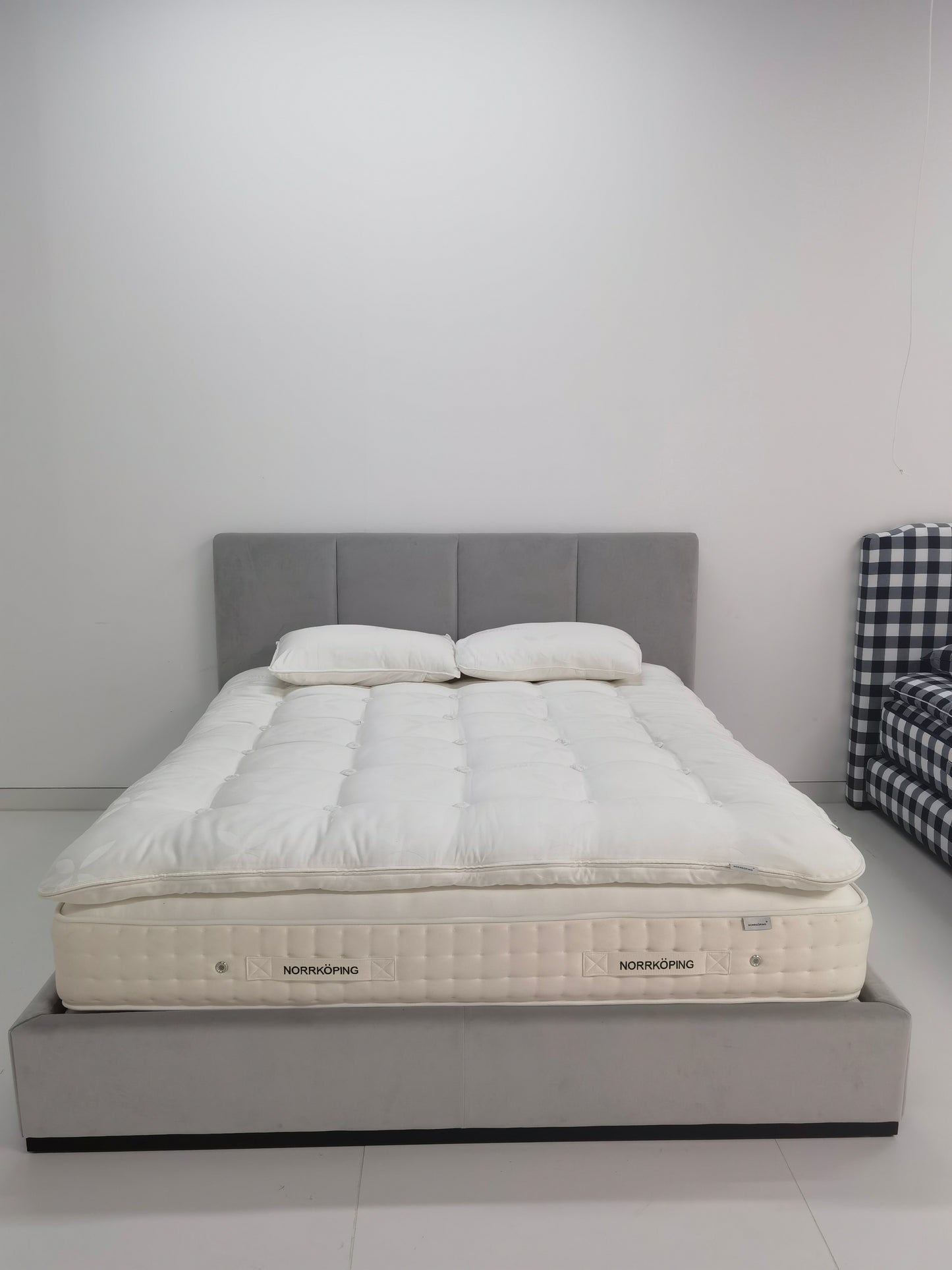 Helms Handcrafted Luxury Horsehair Pocket Spring Mattress